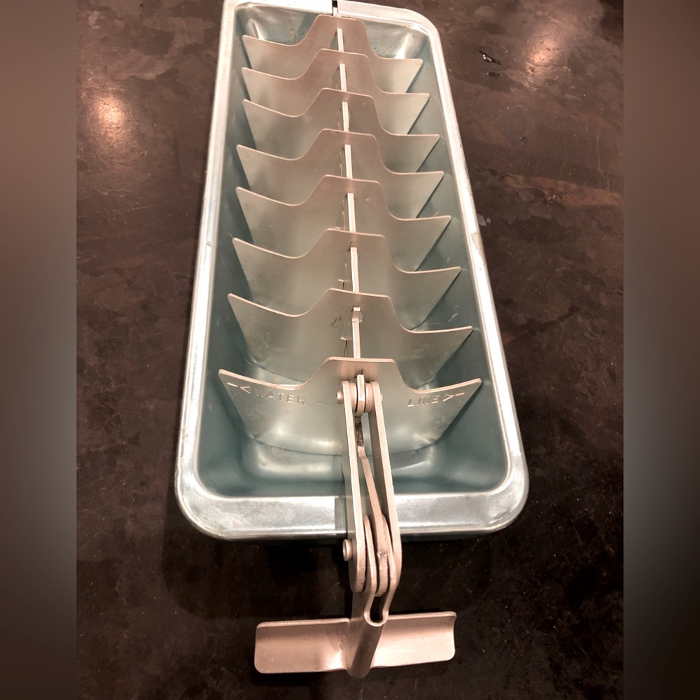 Vintage Aluminum Old Fashioned Ice Cube Tray